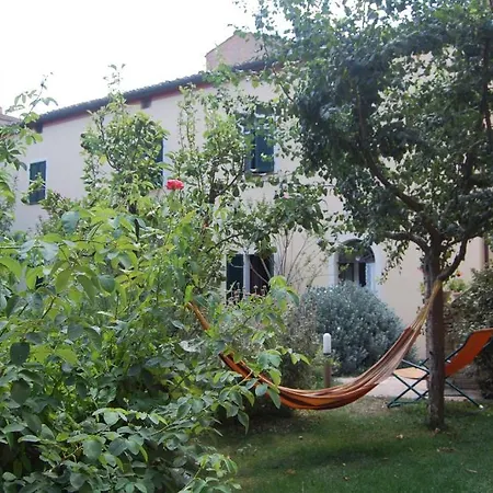 בית הארחה Il Giardino Segreto 3*